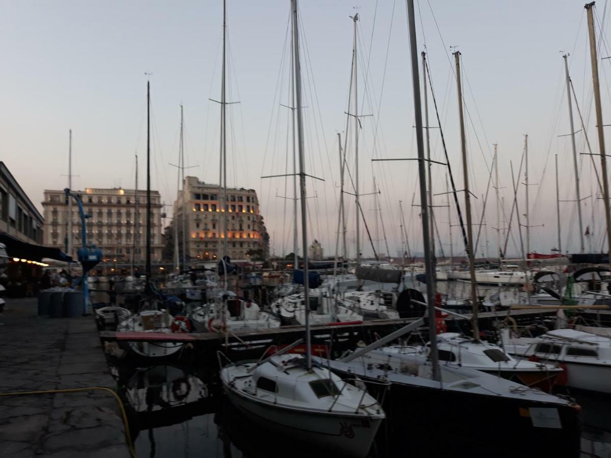 Villa La Mansarda Napoli Esterno foto